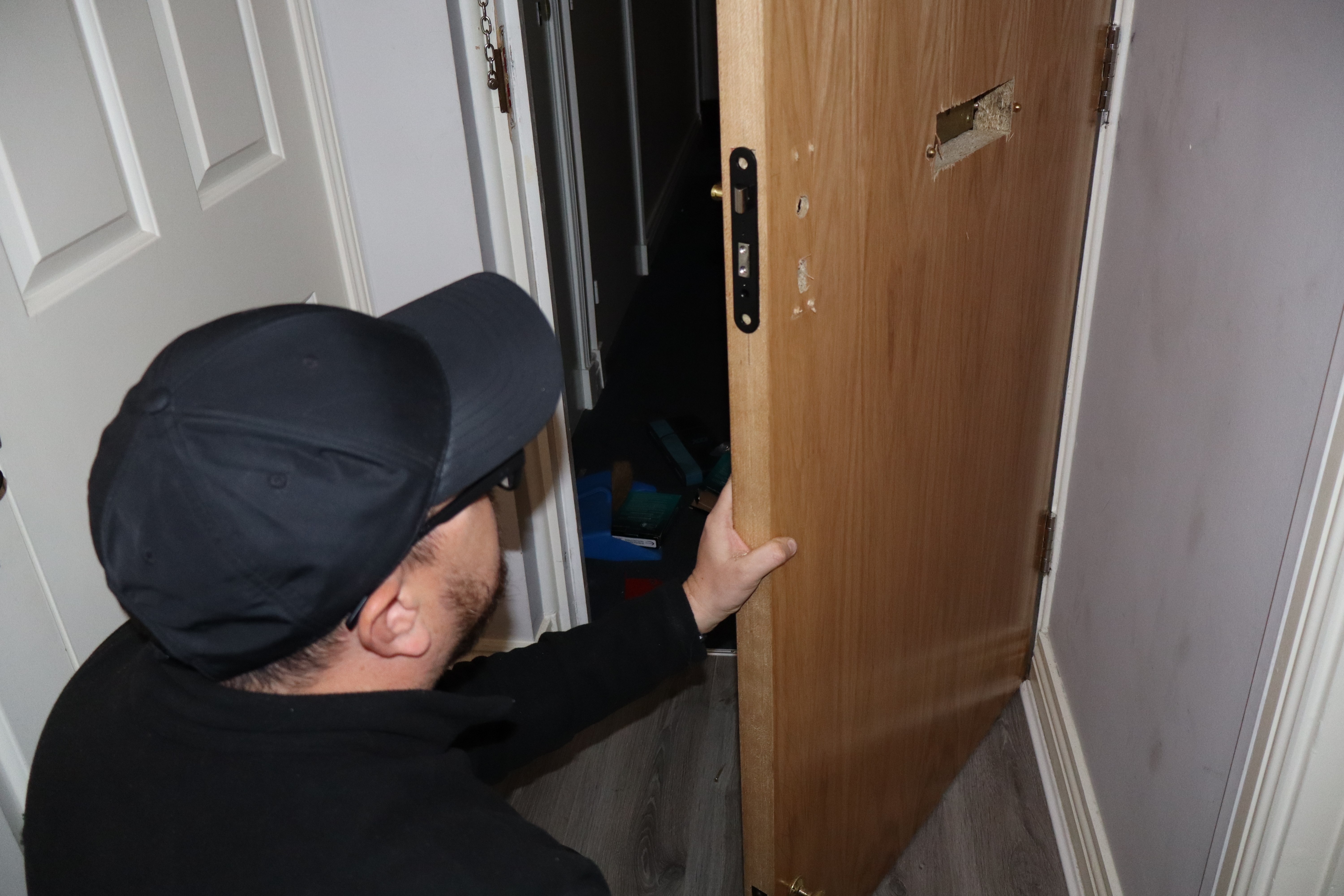 Upgrade Of Lock In Cardiff
