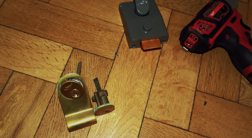 Cardiff Lock fitting Service